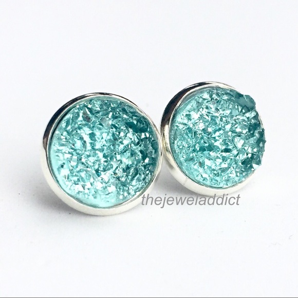 3 for 15🎀 Aqua-mint chunky Druzy style studs - Picture 4 of 7